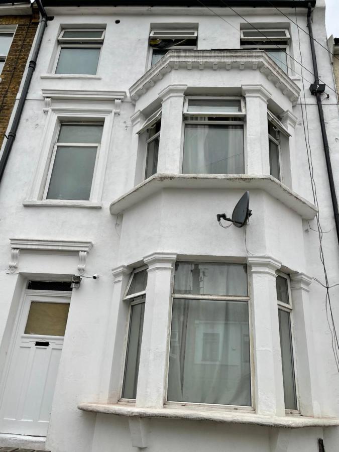 Elmdene Road - Large Room Londres Exterior foto