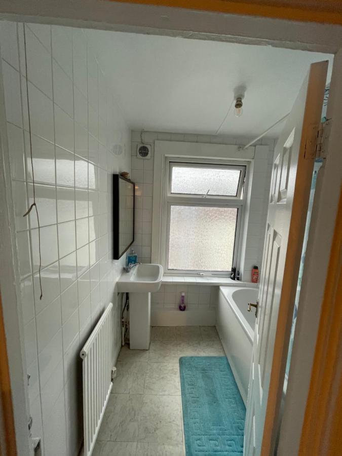 Elmdene Road - Large Room Londres Exterior foto